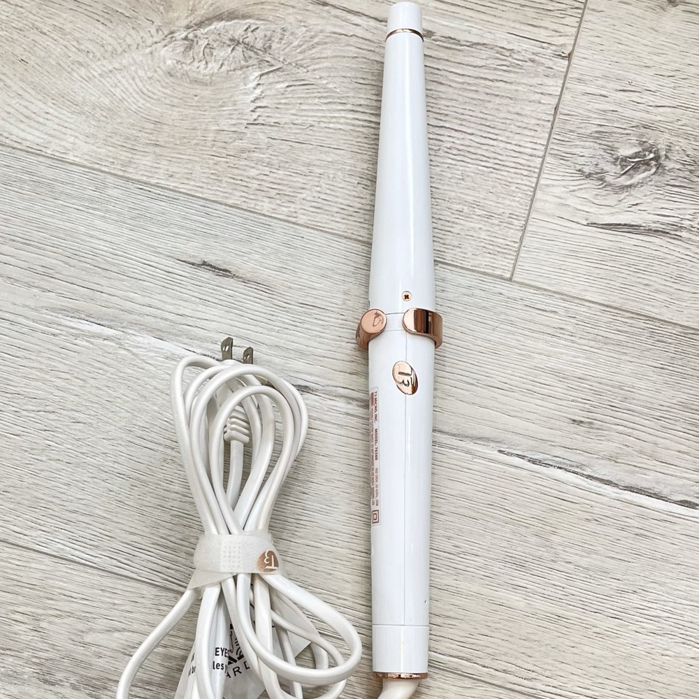 T3 SINGLEPASS WAVE 1 ¼" – ¾" Professional Styling Wand